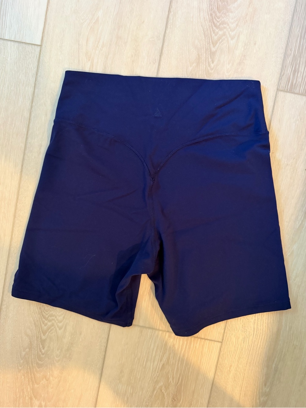 Vitality High-Waist Navy Biker Shorts - Picture 3 of 3